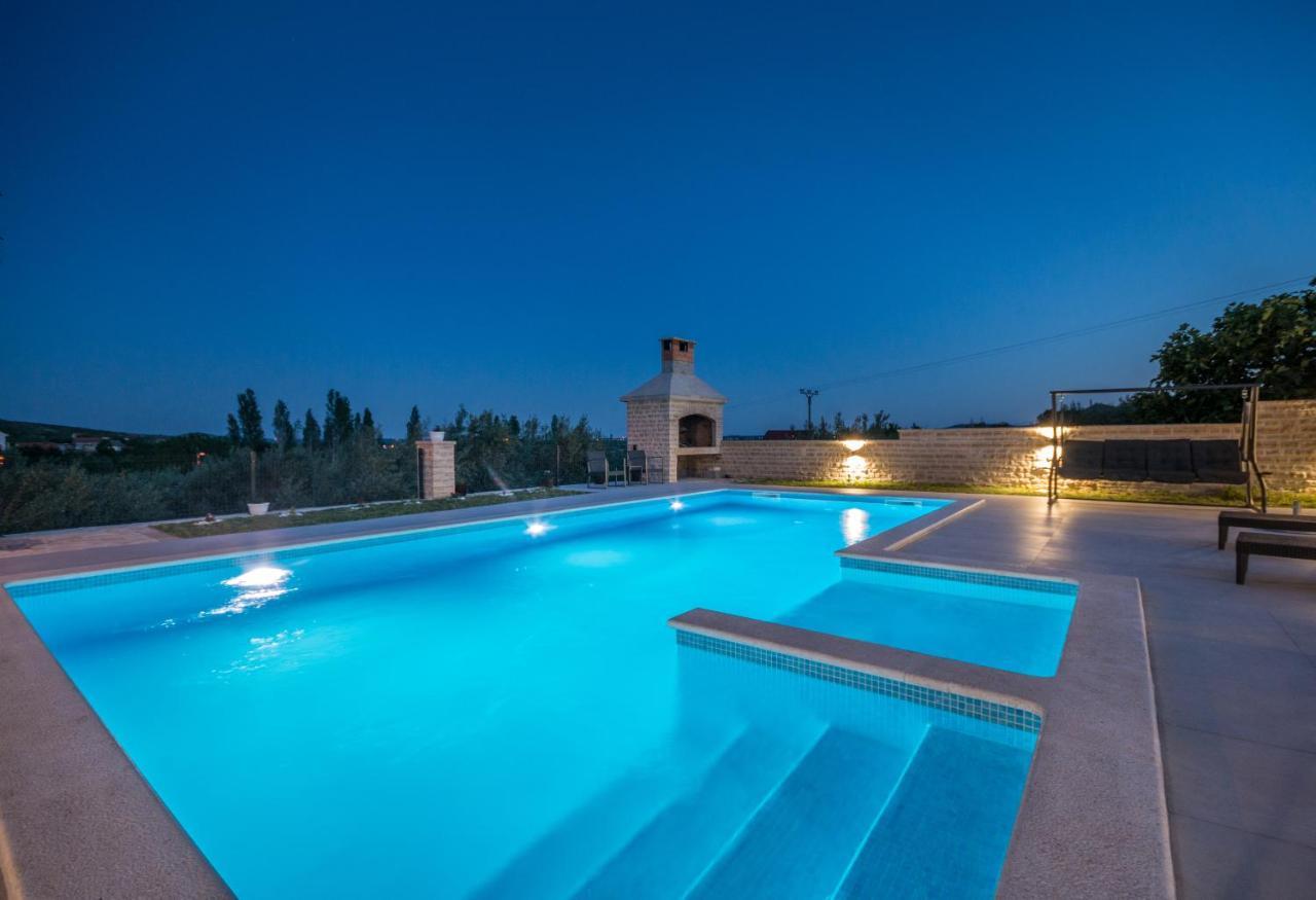 Poolincluded - Holiday Home Maslina Lisane Ostrovicke Εξωτερικό φωτογραφία