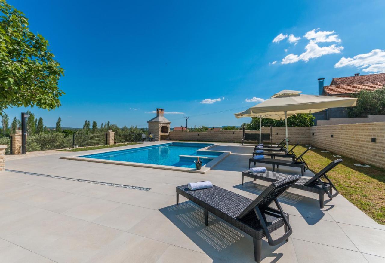 Poolincluded - Holiday Home Maslina Lisane Ostrovicke Εξωτερικό φωτογραφία